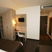 Photo gallery of Hotel Pyrénées