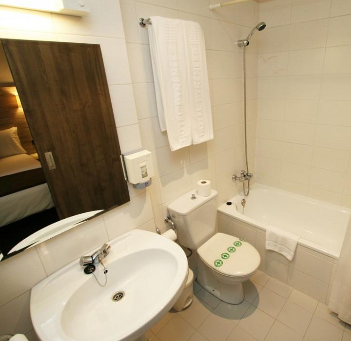 Economy Double Room