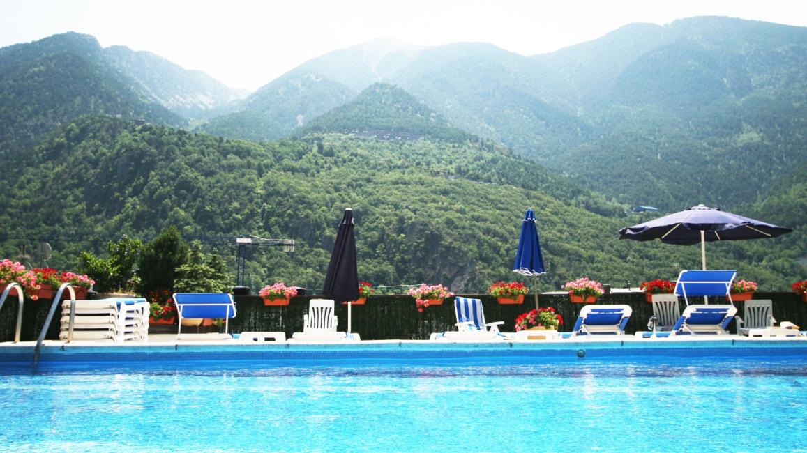 Benvinguts a l'Hotel Pyrénées